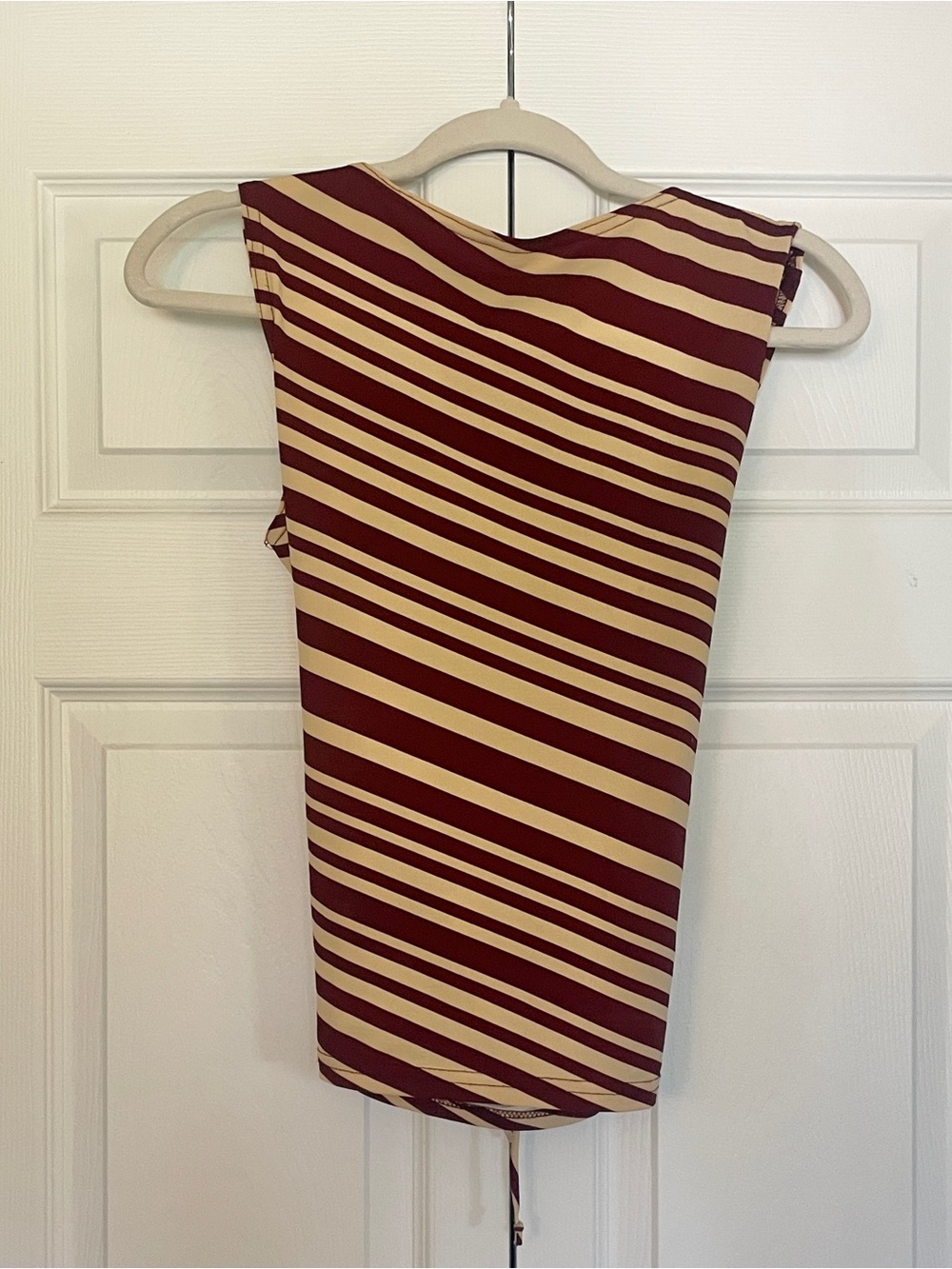 Suzy Shier Burgundy and Beige Diagonal Stripe Sleeveless Top